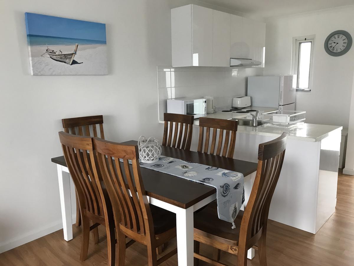 Marina View Chalets Mandurah Eksteriør bilde